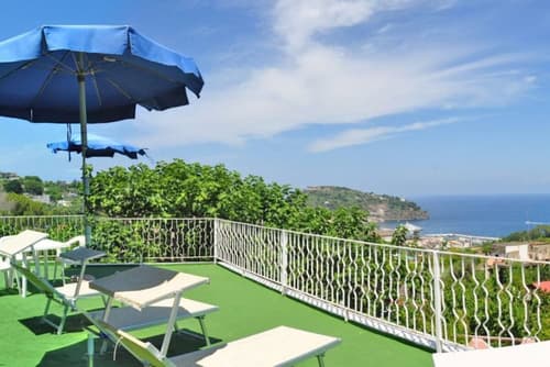 Hotel Bel Tramonto, Sundeck