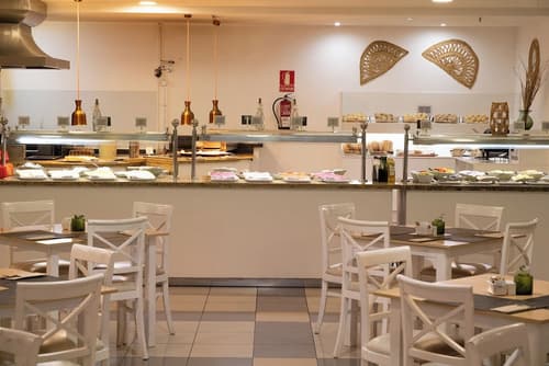Grand Muthu Golf Plaza Hotel
