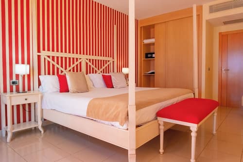 Grand Muthu Golf Plaza Hotel