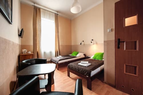 Station Aparthotel