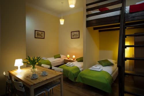 Station Aparthotel