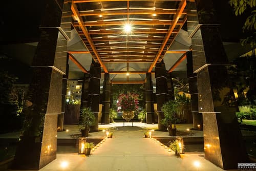 Peace Laguna Resort & Spa, Interior entrance