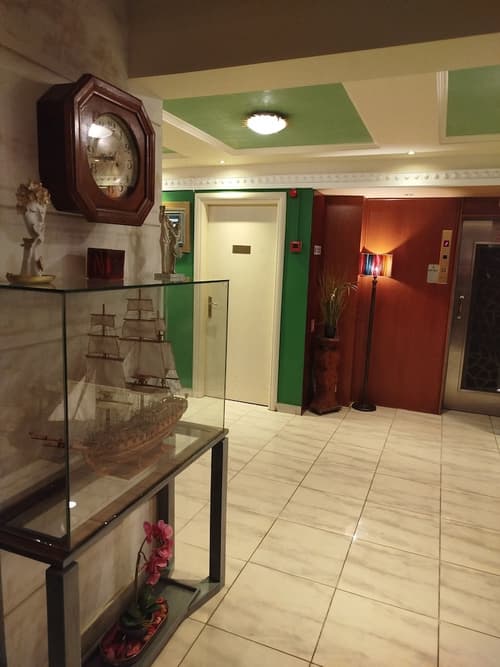 Ephira Hotel