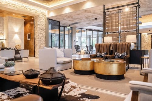 Mokuti Etosha, Reception