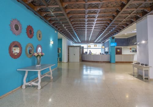 Checkin Concordia Playa, Reception