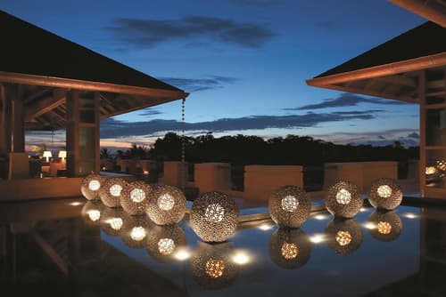 Shangri-La Boracay, Lobby