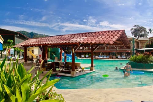 Hotel Amapola Resort