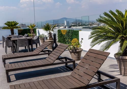 Best Western Plus Gran Hotel Centro Historico, Pool