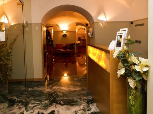 Hotel Vardar Kotor