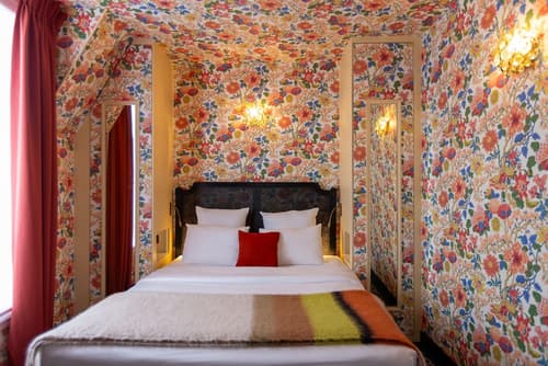 New Hotel République, Room