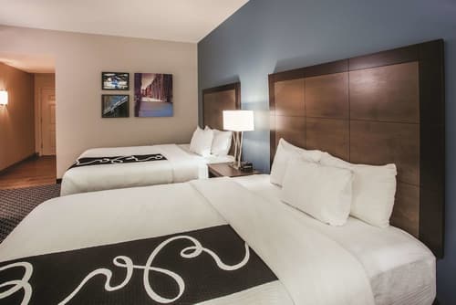 La Quinta Inn & Suites by Wyndham Chicago Downtown