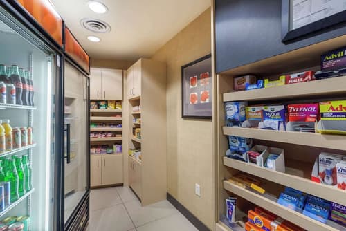 Cambria Hotel Denver International Airport, Property amenity