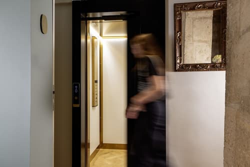 Hôtel L de Lutèce - Notre-Dame, Reception