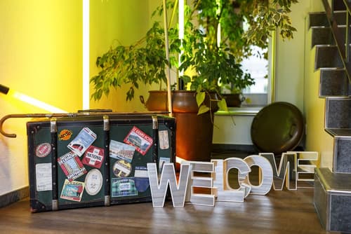 Hotel Jardin, Interior entrance