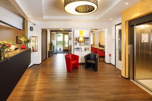 Hotel Jardin, Reception