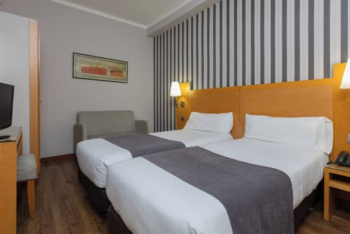 Hotel Lyon, Primary image