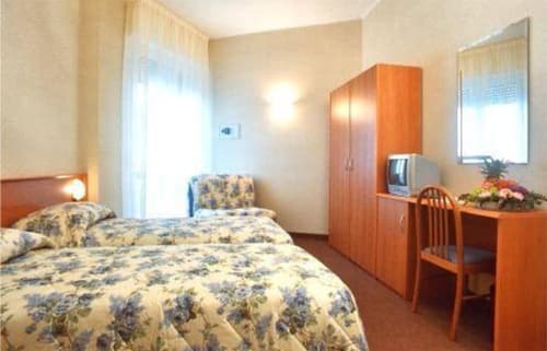 Hotel Engadina, Room