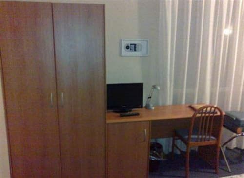 Hotel Engadina, Room