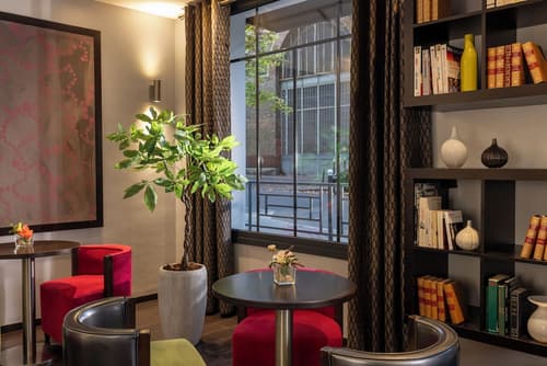 Jack's Hotel, Reception