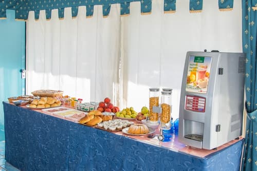 Riviera B&B Rooms and Apartament SEA-VIEW