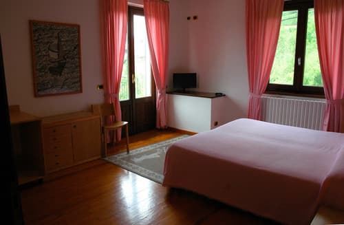 Hotel Sonenga, Room
