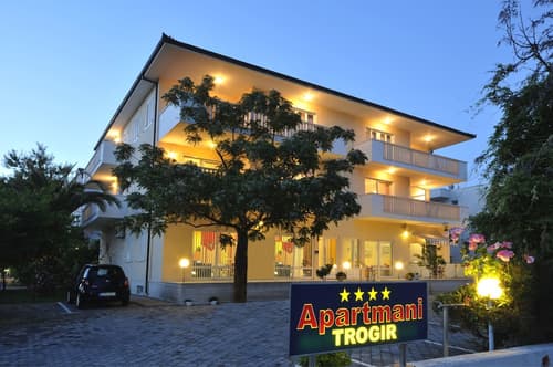 Apartmani Trogir, Primary image