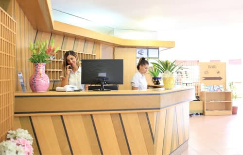 Hotel Soleado, Reception