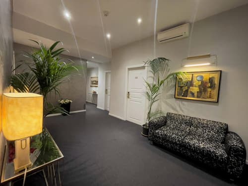 Maxim Axial, Reception