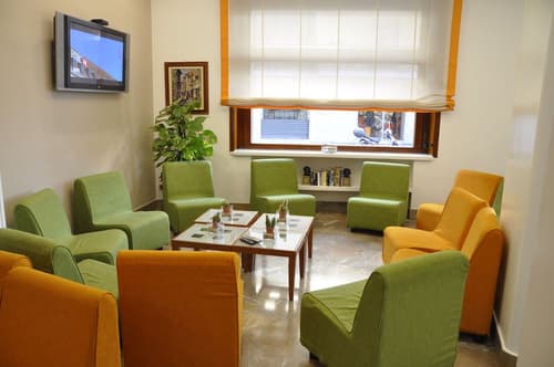 Hotel Tourist, Lobby sitting area