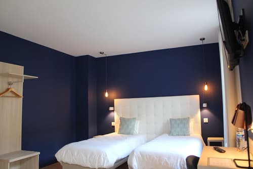 Hôtel La Fontaine Caen Centre, Room