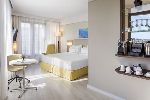 Melia Luxembourg, Room