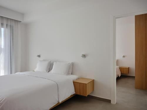 Kosmoplaz Beach Hotel
