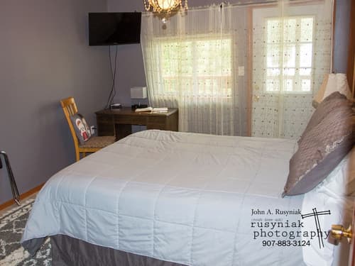 A Hyde Away Inn B&B