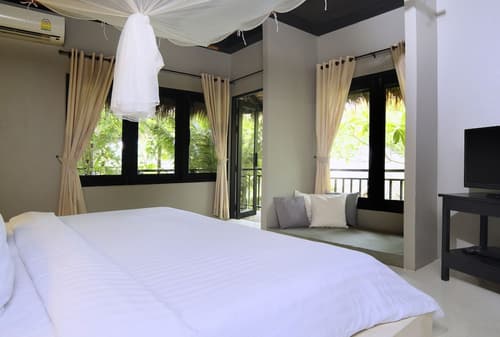 The Sevenseas Resort, Room