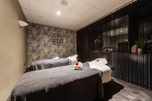 Radisson Hotel Manchester City Centre, A Verified Net Zero Hotel