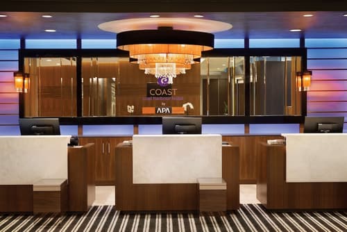 Coast Coal Harbour Vancouver Hotel by APA, Reception