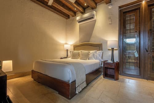 Ananda Hotel Boutique, Room