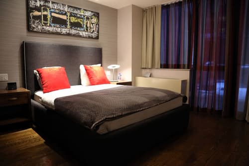 Hotel 32 32, Room