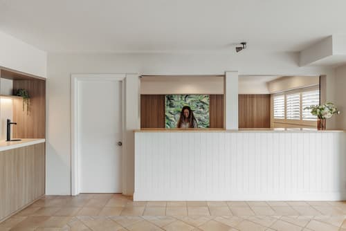 The Lord Byron, Reception