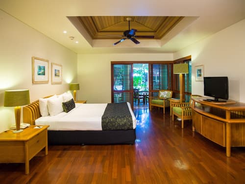 Green Island Resort, Room