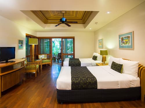 Green Island Resort, Room