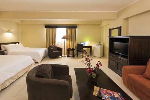 W&P Santo Domingo, Room