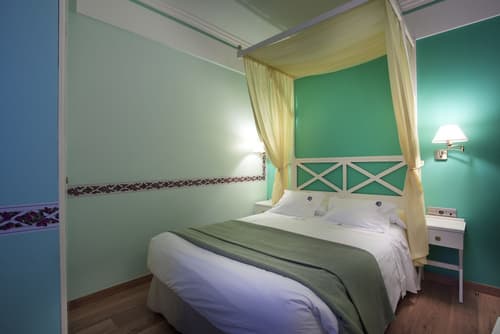 Suites Gran Via 44 Apartahotel, Room