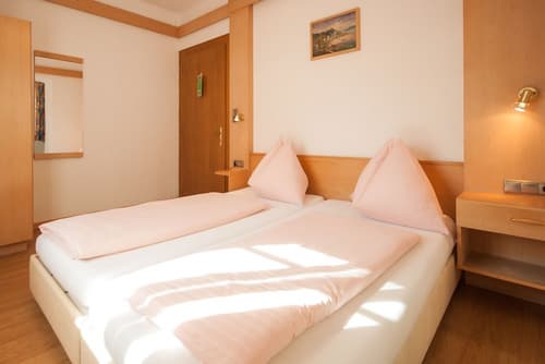 Hotel Tautermann, Room