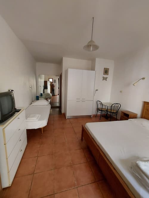 Vatican Rooms Guest House