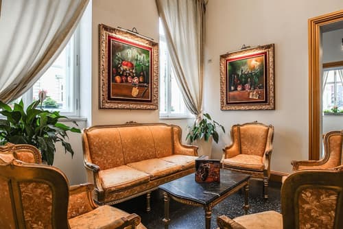 Assenzio, Primary image