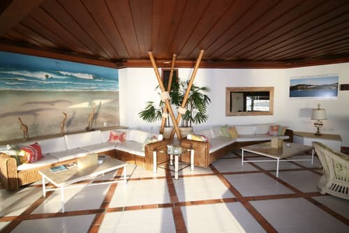 Colonna Galapagos Garden