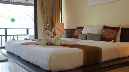 Palm Galleria Resort