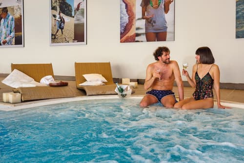 Parc Hotel, Indoor pool