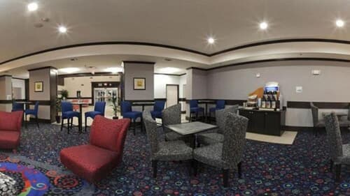 Holiday Inn Express Hotel & Suites Graham by IHG, Lobby lounge